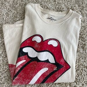 Oversized Graphic Tee